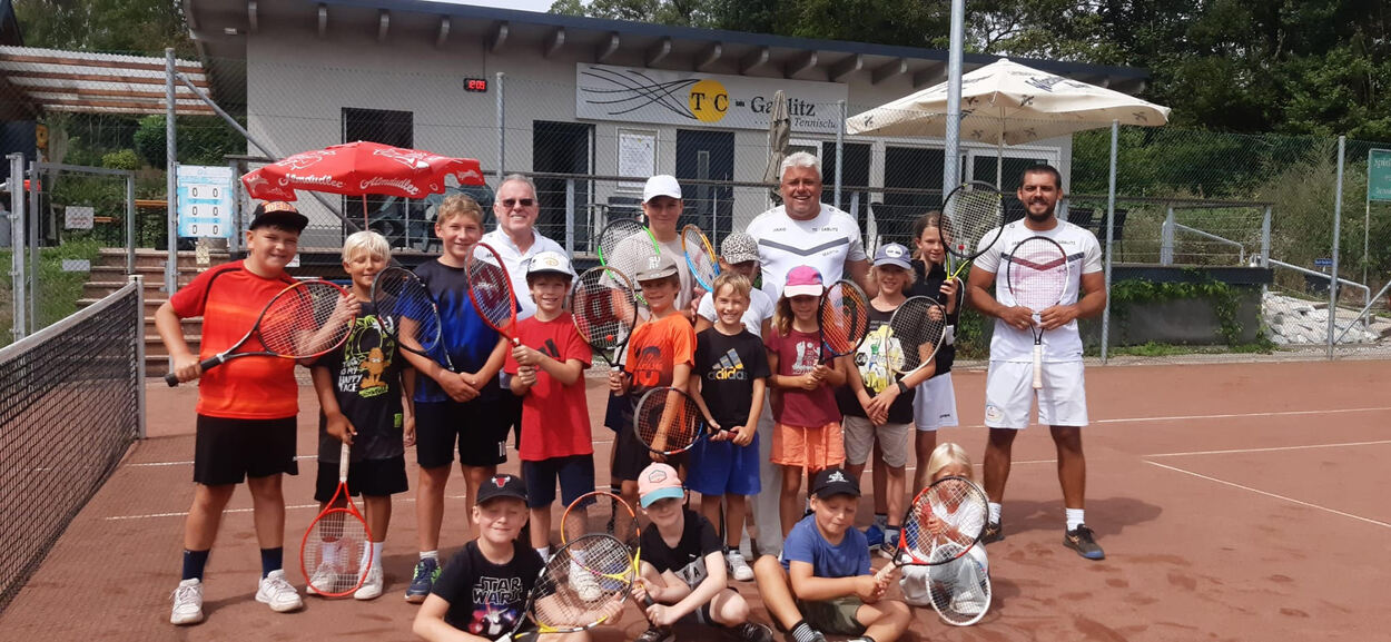 Tenniscamps für Kinder und Jugendliche
